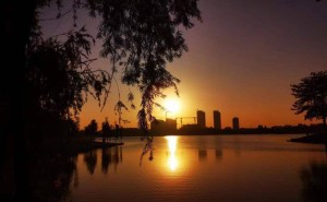 巴菲特時代謝幕,格雷格·阿貝爾接棒,伯克希爾未來走向何方?