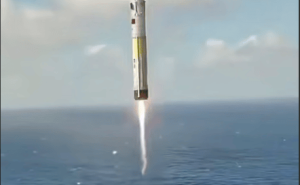 長征十號“入?！狈菙∈莿?！中國航天受控濺落開啟登月新篇