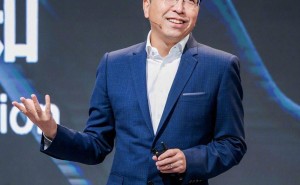 趙明離任榮耀CEO后新動向：將出任千里科技聯(lián)席董事長推進(jìn)AI商業(yè)閉環(huán)