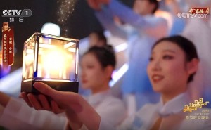 從玻璃囚籠到春晚 C 位!中國(guó)算力逆襲