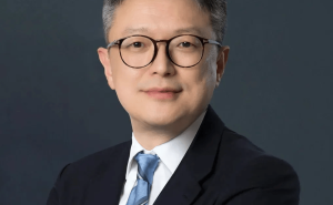 聯(lián)電高層變動：簡山杰接任欣興電子董事長，王石升任CEO引領(lǐng)新篇章