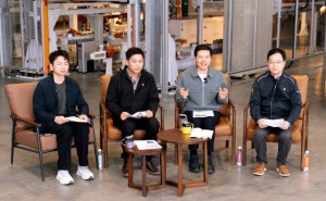 雷軍直播攜手安全專家：詳述事故調(diào)查流程，強(qiáng)調(diào)企業(yè)信息披露規(guī)范