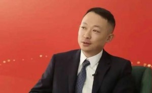 AI漫劇狂飆背后：版權(quán)壟斷與侵權(quán)亂象頻發(fā)，原創(chuàng)生態(tài)如何破局？