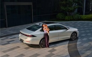 10萬級德系家轎優(yōu)選！全新速騰L安全省油空間大 家庭出行理想之選