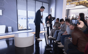 AWE 2026添可發(fā)布新品：洗地機(jī)與掃地機(jī)器人互補(bǔ)，共拓清潔電器新藍(lán)海