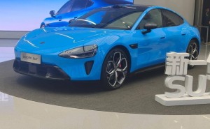 新一代SU7微漲4000元背后：基礎(chǔ)配置誠意足，選配暗藏雷軍“生意經(jīng)”