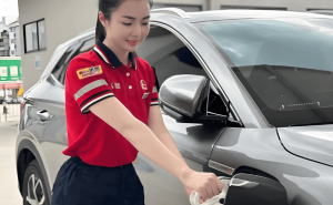 油價上調(diào)在即，加滿一箱油省幾十元，車主為何甘愿排隊(duì)數(shù)小時？