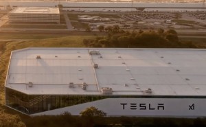 馬斯克“銀河之心”構(gòu)想新動作：自建工廠造芯片，是機遇還是挑戰(zhàn)？