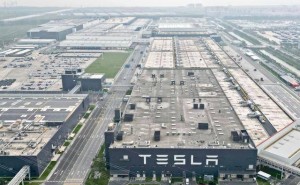 特斯拉盤前股價(jià)上揚(yáng)，Optimus3量產(chǎn)在即或重塑勞動力與制造業(yè)格局