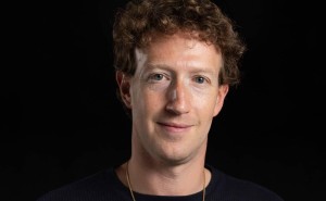 馬斯克去年2月邀扎克伯格競購OpenAI IP，雙方互動(dòng)細(xì)節(jié)及后續(xù)進(jìn)展引關(guān)注