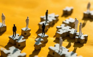 光大保德信基金人事大變動(dòng)：新董事長就位，高管層迎新陣容