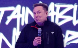 特拉華州法官陷偏見爭(zhēng)議 主動(dòng)回避三起涉馬斯克股東訴訟案件