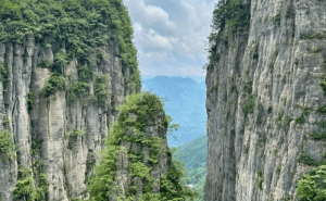 2026恩施旅游優(yōu)選啟程國旅！18年純玩積淀，透明服務(wù)助您暢享山水與民俗