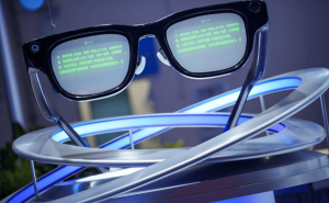 消博會重磅來襲！科大訊飛40克AI眼鏡，解鎖跨語言溝通新境界