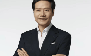 雷軍15小時(shí)長途實(shí)測(cè)直播坦言壓力：直面黑稿堅(jiān)持為小米產(chǎn)品發(fā)聲