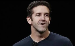 蘋果候任CEO特努斯：AI助力蘋果再啟新程，將續寫改變世界傳奇