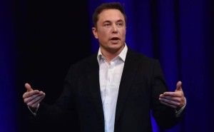 馬斯克資本棋局：從地球AI閉環到太空數據帝國，終局是夢還是現實？